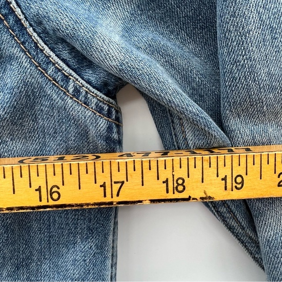 Lucky Brand The Tomboy Trucker Jean jacket ladies size M. - Picture 7 of 10